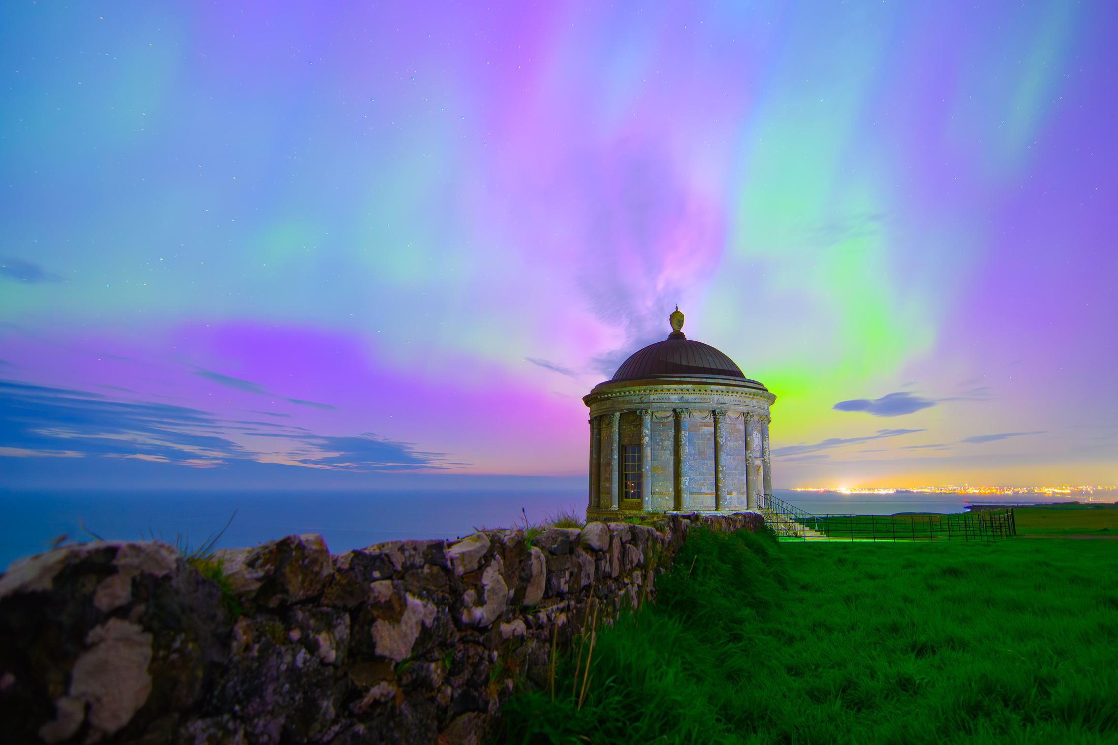 Dramatic coastal photograph by Aperture Photography NI